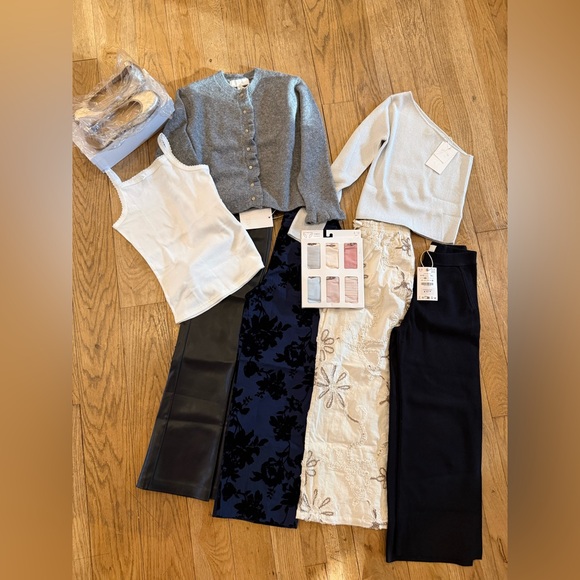 Zara Other - Girls Size 9-10 Unworn Zara Clothing, Size 35 Gold Leather Ballet Style Shoes